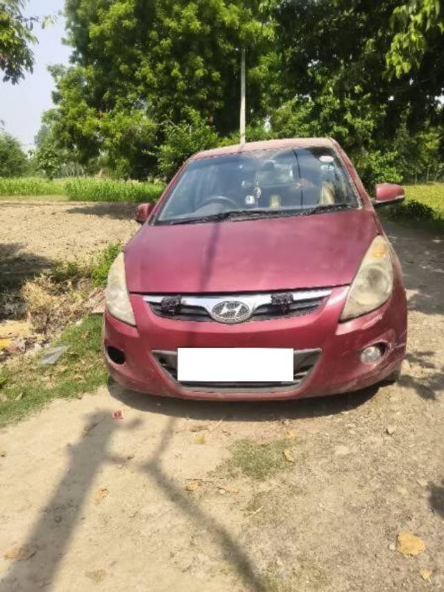 https://images10.gaadi.com/usedcar_image/4580530/original/processed_e18856dc-d33d-4f30-b7d3-485e8d91c218.jpg?imwidth=6400