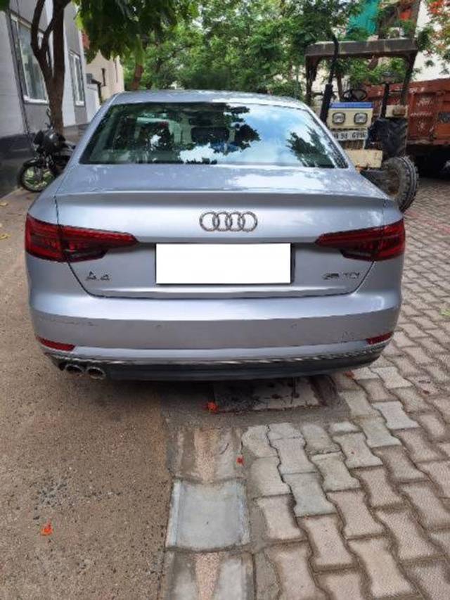 https://images10.gaadi.com/usedcar_image/4580540/original/processed_5db13901-351f-4d9f-bbb4-23585500cc38.jpg?imwidth=6401