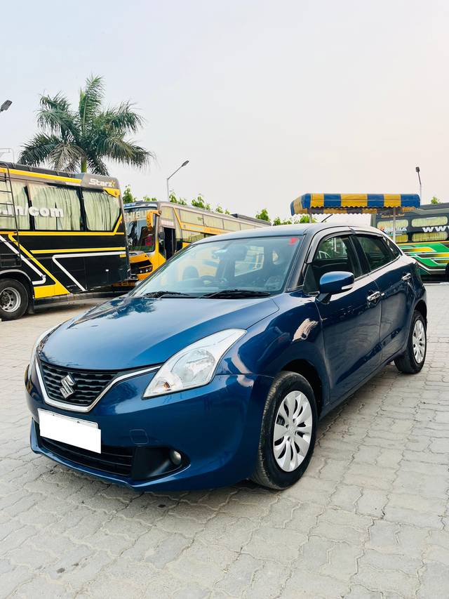 https://images10.gaadi.com/usedcar_image/4580546/original/processed_4c7517bfd0f4860ed036dbfeca532db8.jpg?imwidth=6402