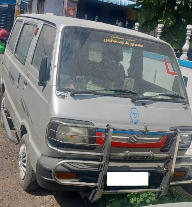 https://images10.gaadi.com/usedcar_image/4580554/original/processed_a0aa4543-8690-4fec-b424-6b6f9521d185.jpg?imwidth=6402