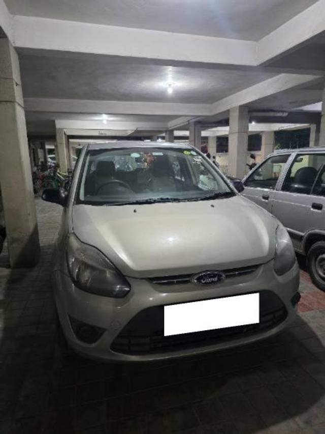 https://images10.gaadi.com/usedcar_image/4580572/original/processed_b37a34cf-270d-4af6-83b6-95836919e449.jpg?imwidth=6400