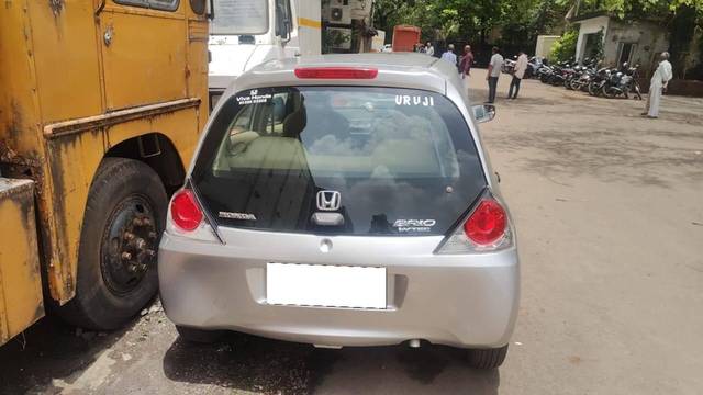 https://images10.gaadi.com/usedcar_image/4580676/original/processed_2702e632-cbeb-4c8d-ba5a-a4d30a5feb73.jpg?imwidth=6401
