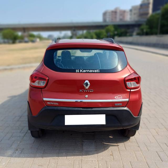 https://images10.gaadi.com/usedcar_image/4580679/original/processed_a7e66cef89269c46686c5d2210858194.jpg?imwidth=6402