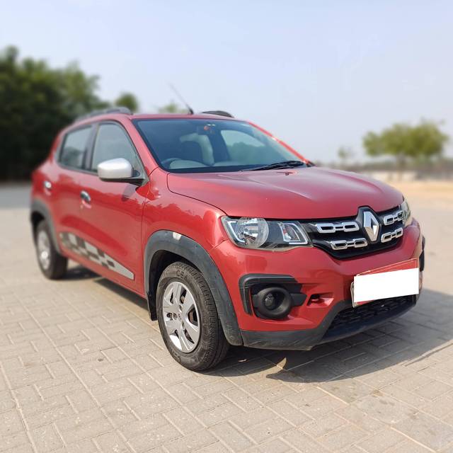 https://images10.gaadi.com/usedcar_image/4580679/original/processed_d21745c26efeaddbebbedd1762597b25.jpg?imwidth=6400