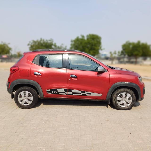 https://images10.gaadi.com/usedcar_image/4580679/original/processed_eaeddd699ca9442c9005b9f68fea39ab.jpg?imwidth=6401