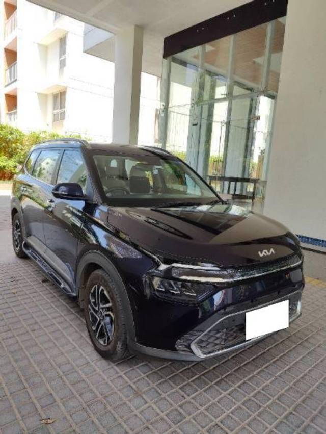 https://images10.gaadi.com/usedcar_image/4580680/original/processed_72bdabb4-d8c8-43d1-83b1-f875bcf8ae0d.jpg?imwidth=6400