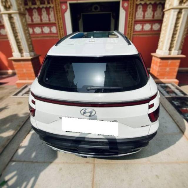https://images10.gaadi.com/usedcar_image/4580697/original/processed_94164cdf-9304-435f-aee3-18e6e63ebea2.jpg?imwidth=6401