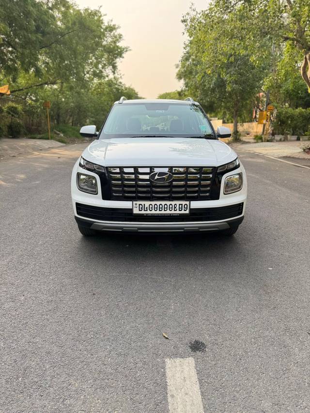 https://images10.gaadi.com/usedcar_image/4580811/original/1cc60f9724d13ebe899b7a38d0ef9ba6.jpg?imwidth=6400