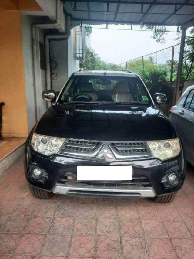 https://images10.gaadi.com/usedcar_image/4580815/original/processed_4d1a6721-2b8d-4112-a2dc-430b0a9b8990.jpg?imwidth=6400