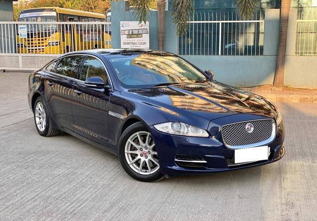 https://images10.gaadi.com/usedcar_image/4580888/original/processed_3617baa1a40837b5390c784e04905bfe.jpg?imwidth=6400