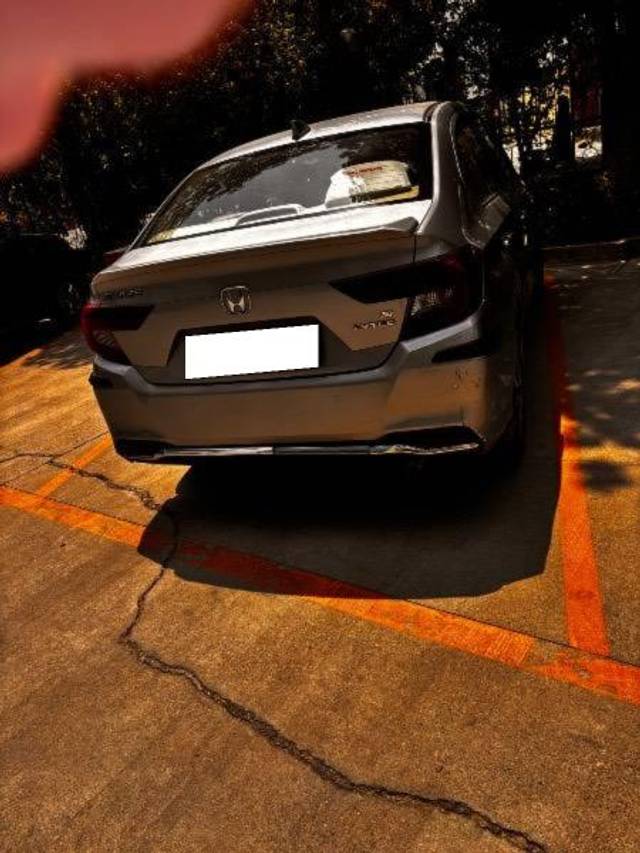 https://images10.gaadi.com/usedcar_image/4580918/original/processed_bd021d2f-e09e-4963-b638-6c71fc52cfbf.jpeg?imwidth=6400