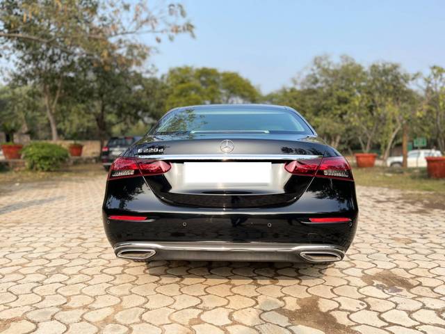 https://images10.gaadi.com/usedcar_image/4580980/original/processed_bd6776281b7ecb536ca1cb344a2bc03f.jpg?imwidth=6401