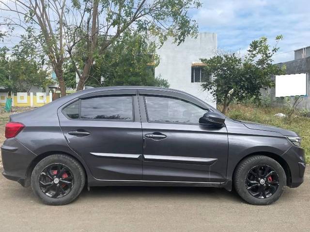 https://images10.gaadi.com/usedcar_image/4580991/original/processed_c4788e5b-8a1a-49fa-b490-c2d11b05e22f.jpeg?imwidth=6400