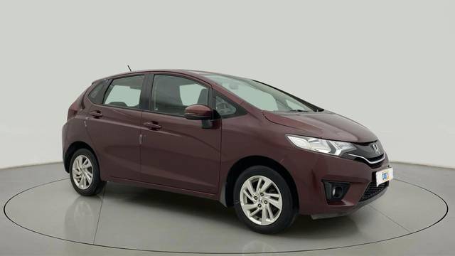 https://images10.gaadi.com/usedcar_image/4581000/original/a95f0912fc499ff10b0ec46e4d50abed.jpg?imwidth=6400