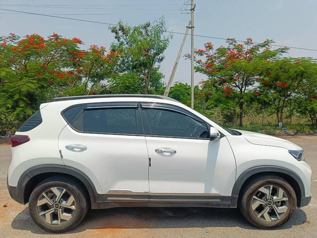https://images10.gaadi.com/usedcar_image/4581016/original/fe2f91485f198282f684268f7aa181de.jpg?imwidth=6401