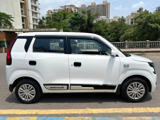 https://images10.gaadi.com/usedcar_image/4581027/original/processed_ac518e07d092ad26c39c99dabfe09987.jpg?imwidth=6401