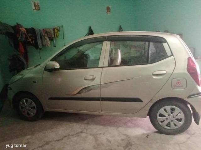 https://images10.gaadi.com/usedcar_image/4581032/original/processed_43380ec2-b958-4878-a1f0-332a27d38bd2.jpg?imwidth=6400