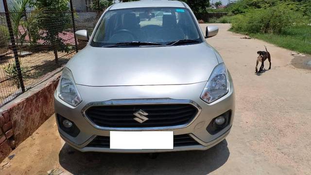 https://images10.gaadi.com/usedcar_image/4581049/original/processed_1235796c-2285-4ea0-b143-db8f1385dd6f.jpg?imwidth=6402