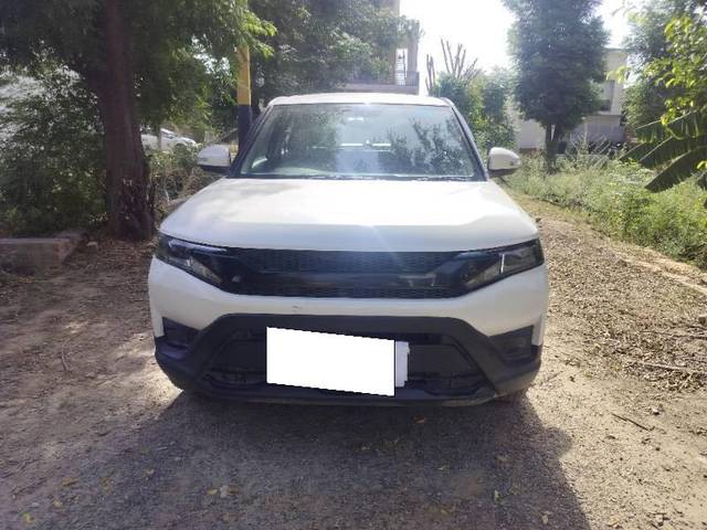https://images10.gaadi.com/usedcar_image/4581053/original/processed_54cbd26f-00e8-4894-9640-c51d5beb40d3.jpg?imwidth=6400