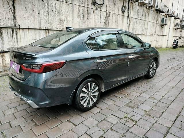 https://images10.gaadi.com/usedcar_image/4581084/original/processed_972c0de4ddd9bc622a4b7ed4e3e9426b.jpg?imwidth=6401