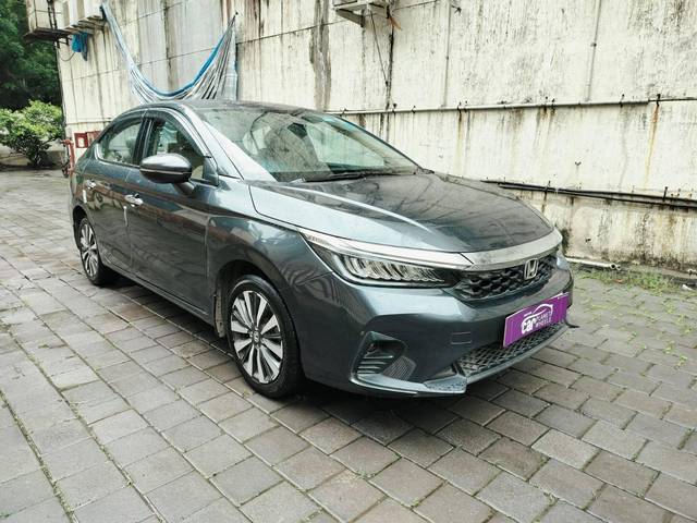 https://images10.gaadi.com/usedcar_image/4581084/original/processed_bcd15347ac4bc45e086bdd0f7ada4e19.jpg?imwidth=6400