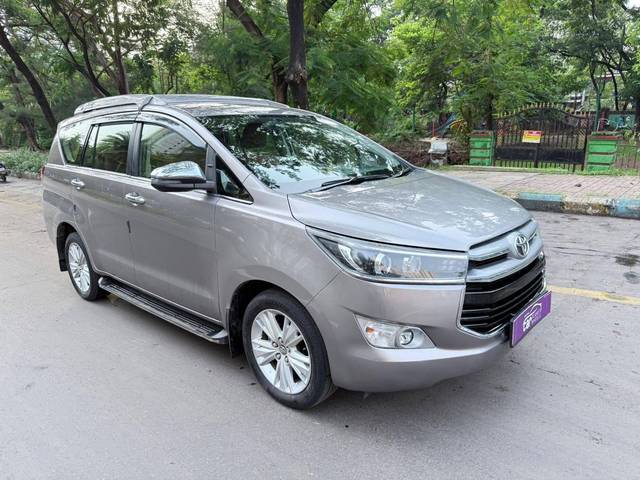 https://images10.gaadi.com/usedcar_image/4581111/original/processed_fe1b3fb328f20394b75c994ee3f4b0b6.jpg?imwidth=6400