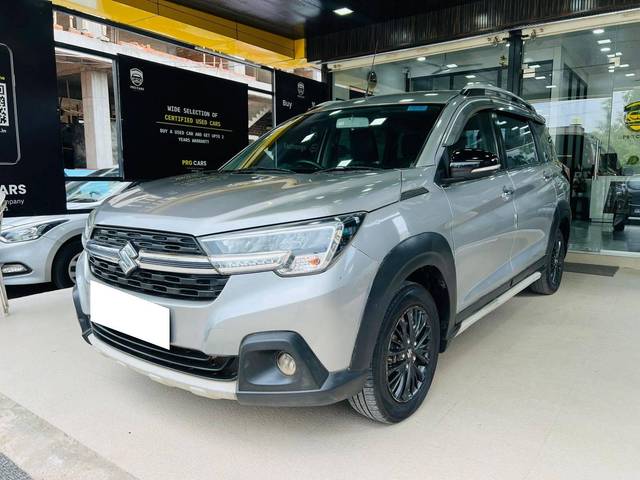 https://images10.gaadi.com/usedcar_image/4581137/original/processed_6dfa7a735c6330f53a62e4d65823047f.jpg?imwidth=6400