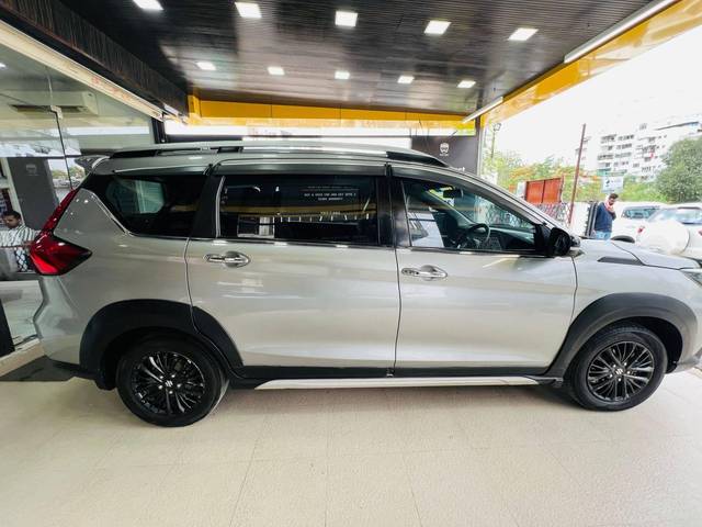 https://images10.gaadi.com/usedcar_image/4581137/original/processed_ce3f51e1bb9e90079c0ad804698925a1.jpg?imwidth=6401