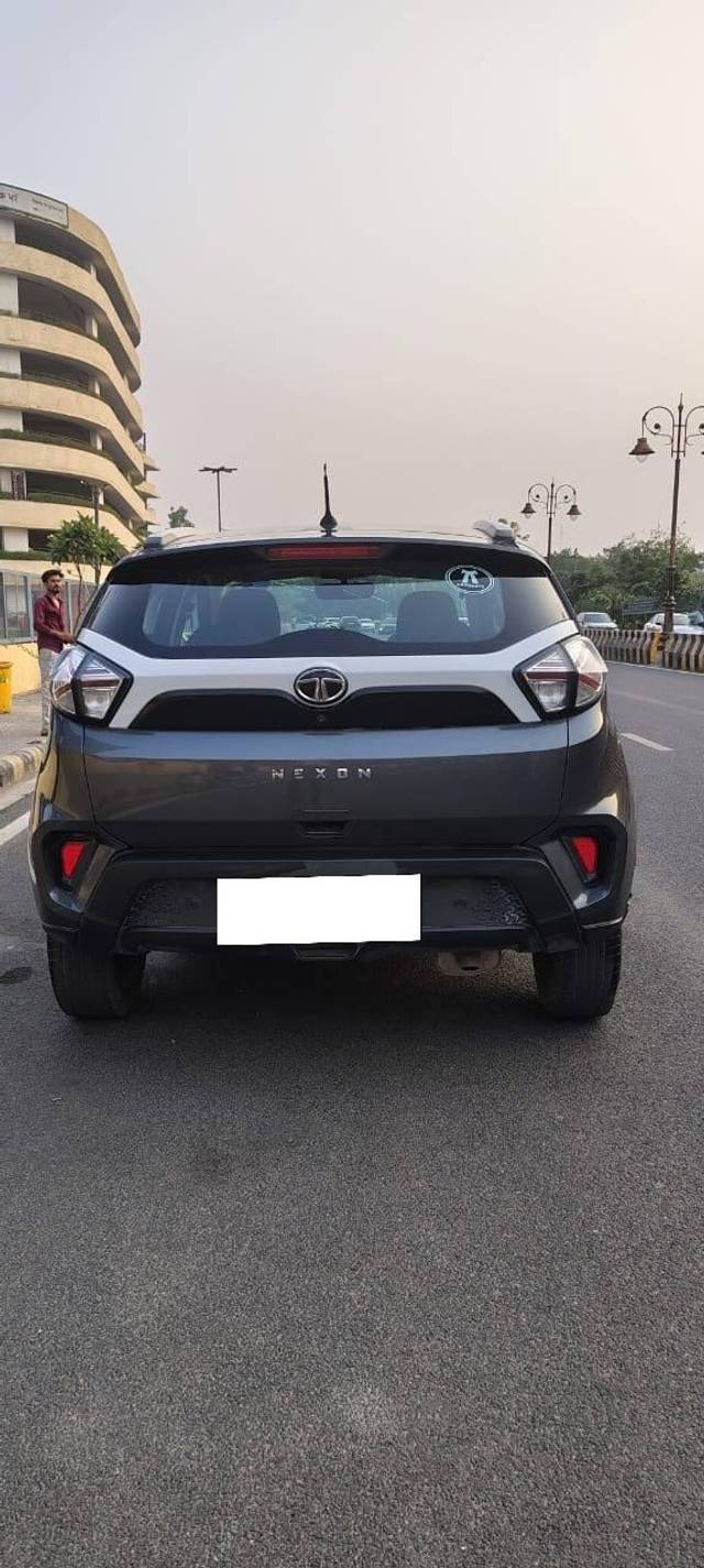 https://images10.gaadi.com/usedcar_image/4581138/original/processed_4d3838570378db1065b76977c3cfa708.jpg?imwidth=6402
