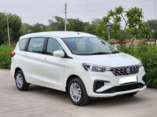 https://images10.gaadi.com/usedcar_image/4581139/original/processed_1cc56b1d559eedafac5cb38903b651d0.jpg?imwidth=6400