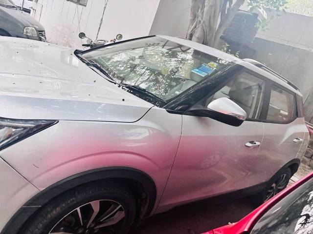 https://images10.gaadi.com/usedcar_image/4581181/original/processed_19155969-6cef-4a81-8615-d375ada6950f.jpeg?imwidth=6402
