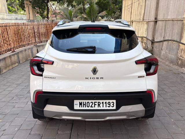 https://images10.gaadi.com/usedcar_image/4581190/original/processed_1cd966cd307cb9aa2d37cfcb0d39512d.jpeg?imwidth=6401