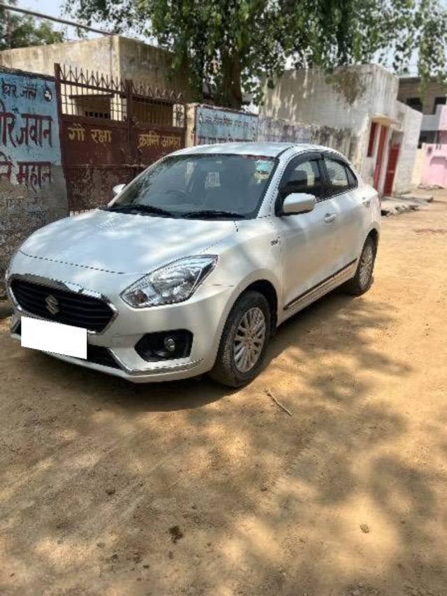 https://images10.gaadi.com/usedcar_image/4581191/original/processed_9c0c08d4-e33e-4a6f-8658-3630db341f6a.jpeg?imwidth=6400