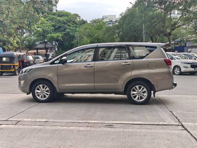 https://images10.gaadi.com/usedcar_image/4581205/original/5661d7092827095a5025558f1bf8c42a.jpg?imwidth=6402