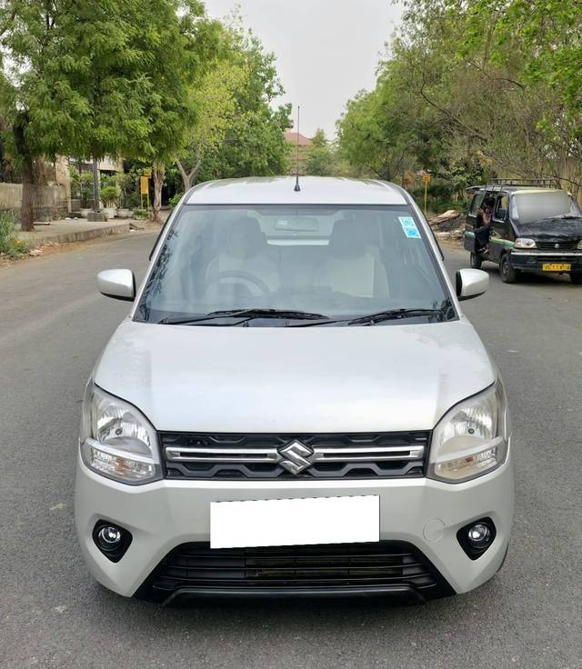 https://images10.gaadi.com/usedcar_image/4581211/original/processed_1ac479a8d61780e139de629a6e4ccfa7.jpg?imwidth=6400
