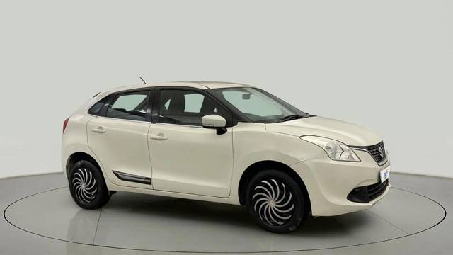 https://images10.gaadi.com/usedcar_image/4581214/original/d28da93a0b315ad30100bf6ad051027c.jpg?imwidth=6400