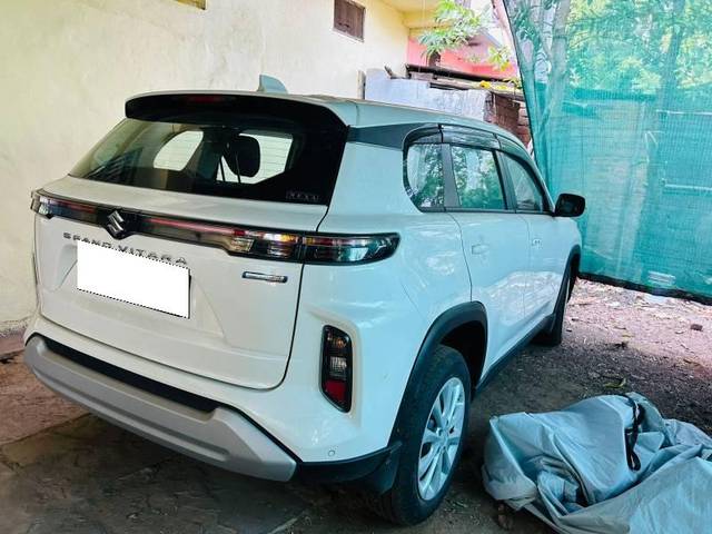 https://images10.gaadi.com/usedcar_image/4581241/original/processed_213a3b2c-3c4e-4a23-a42e-fce96c6eec7f.jpg?imwidth=6402