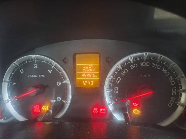 https://images10.gaadi.com/usedcar_image/4581244/original/293ce3051eda78be251eee60a013c8ef.jpg?imwidth=6402