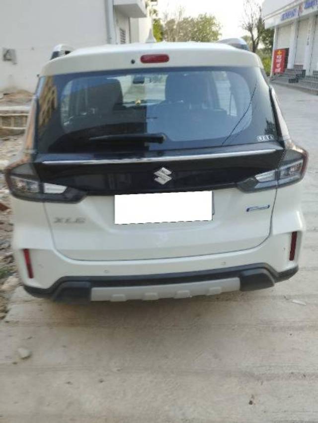 https://images10.gaadi.com/usedcar_image/4581292/original/processed_2b2c8490-04e4-45e7-8656-9659c2299633.jpg?imwidth=6401