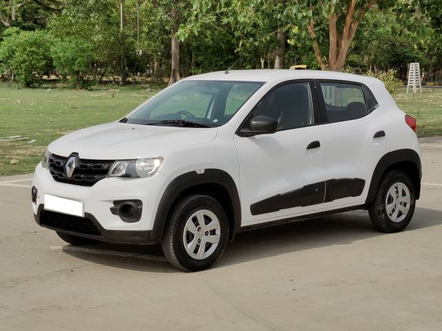 https://images10.gaadi.com/usedcar_image/4581320/original/processed_8bff13ff6970cc04c7f80e5f91f1a06e.jpg?imwidth=6400