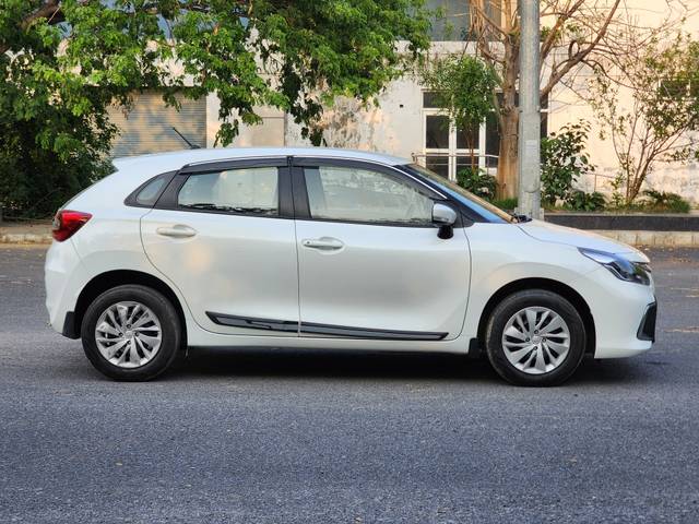 https://images10.gaadi.com/usedcar_image/4581341/original/b5dd7f09c2d9810c0d2a77d3740e9f39.jpg?imwidth=6401