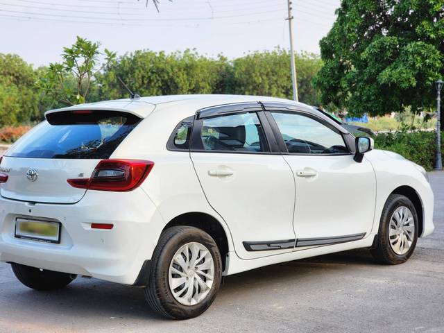 https://images10.gaadi.com/usedcar_image/4581341/original/processed_172196ccbef1b2e6bb29745d9132588b.jpg?imwidth=6402