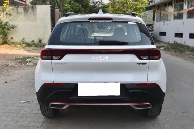 https://images10.gaadi.com/usedcar_image/4581347/original/processed_ebaa4c036efe9ddbc20ab6600b5931d0.jpg?imwidth=6402