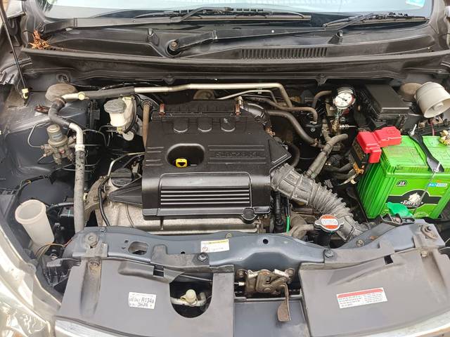 https://images10.gaadi.com/usedcar_image/4581362/original/f9204df16c1a9c1494d1a5e4e2a5d4e1.jpg?imwidth=6402