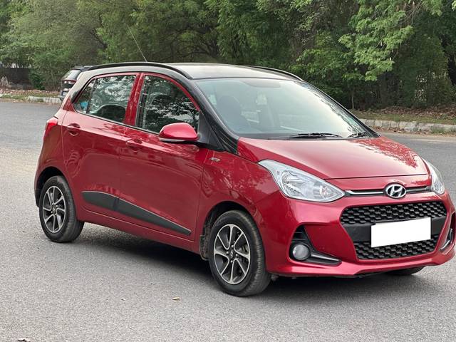 https://images10.gaadi.com/usedcar_image/4581373/original/processed_74422f3e12600fef518691f5c11f6fb9.jpg?imwidth=6400