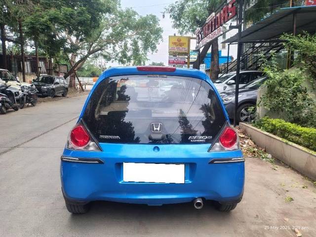 https://images10.gaadi.com/usedcar_image/4581376/original/processed_c2fba440-842b-4a1f-b1b2-01cb4c49f70d.jpg?imwidth=6401