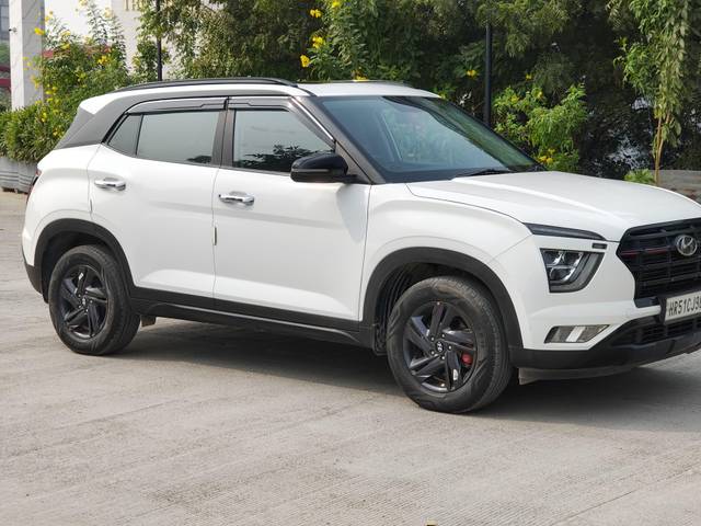 https://images10.gaadi.com/usedcar_image/4581378/original/processed_9ae467be41d9e0dedbaa99a859369987.jpg?imwidth=6400