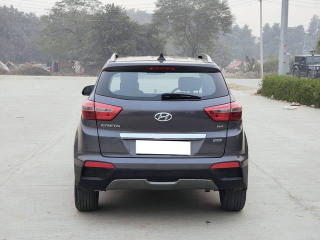 https://images10.gaadi.com/usedcar_image/4581387/original/processed_5e950d1f779bef12554be694b4fe9660.jpg?imwidth=6402