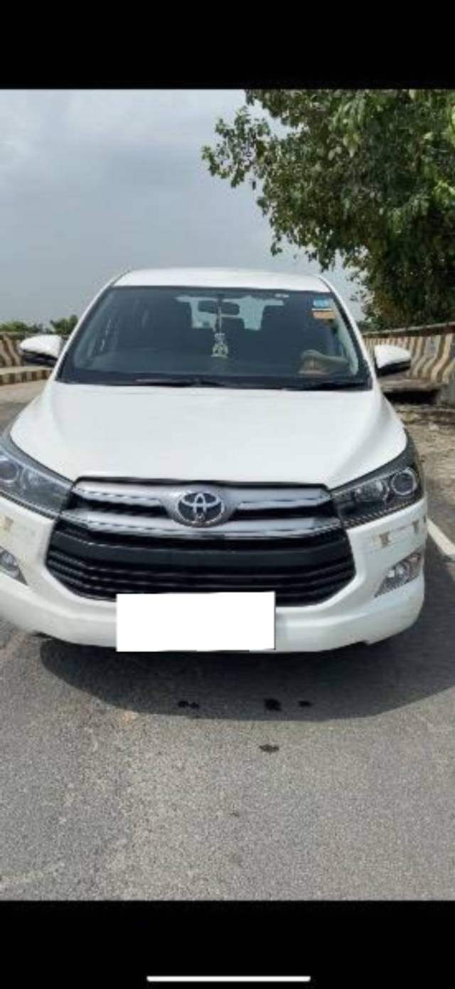 https://images10.gaadi.com/usedcar_image/4581390/original/processed_b5933909-78b9-4eaa-b282-07e3fe2239ed.png?imwidth=6400