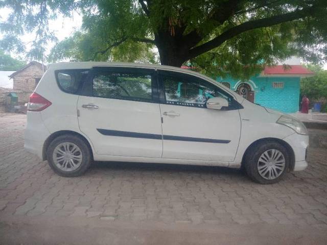 https://images10.gaadi.com/usedcar_image/4581391/original/processed_c9aa1cbb-ac94-4b82-b446-86a8a0b61328.jpg?imwidth=6401